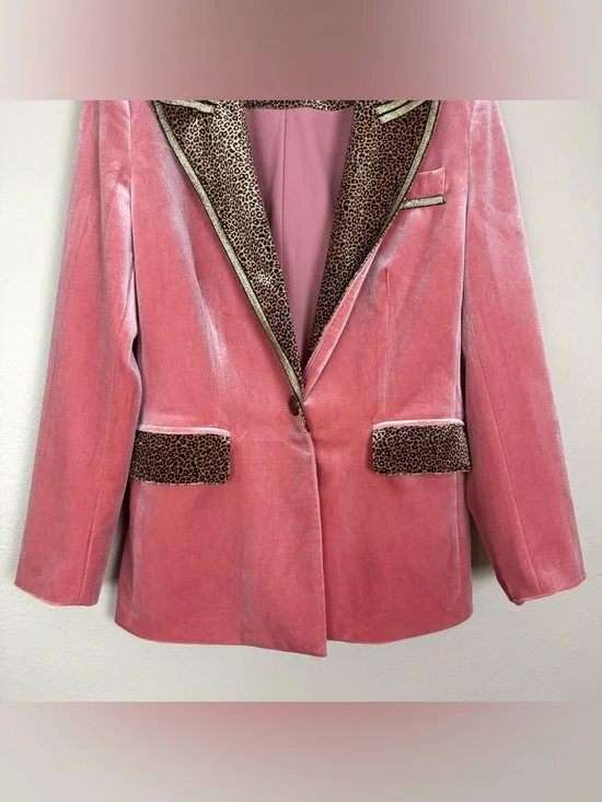 Oyrosy Pink & Leopard Print Velvet Blazer Jacket Gold Metallic Trim Size Medium - Picture 6 of 9